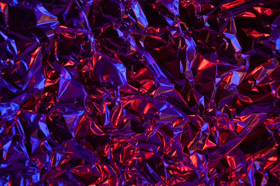 how-foil-labels-can-enhance-branding-and-marketing-efforts