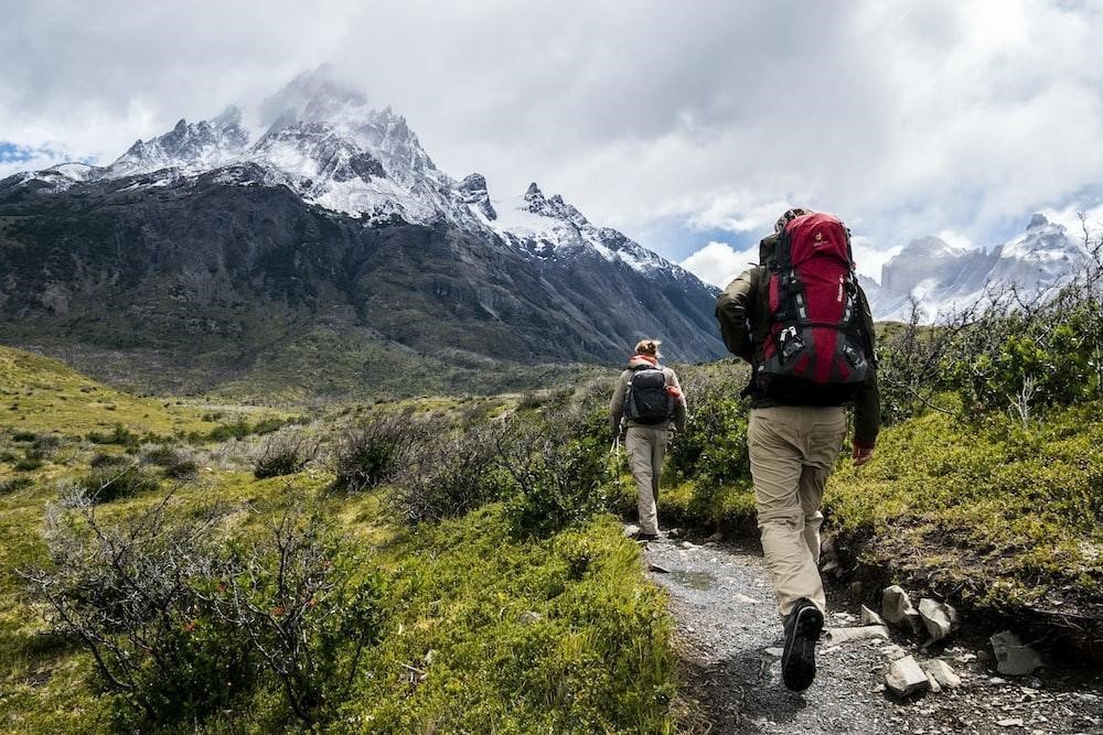 trail-tested-treasures:-presents-for-hikers-and-campers