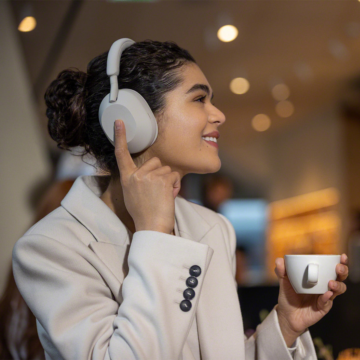 Sony WH-1000XM5 vs. Bose QuietComfort 45 The Ultimate Noise-Cancelling Headphones Showdown sony-wh-1000xm5-vs.-bose-quietcomfort-45-the-ultimate-noise-cancelling-headphones-showdown