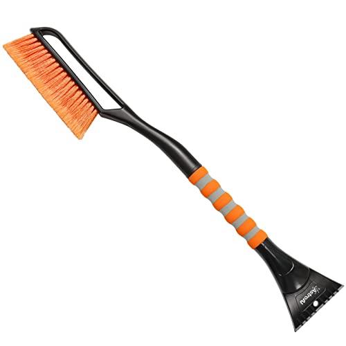 Braving the Cold: Our Honest Review of the AstroAI ​Snow Brush